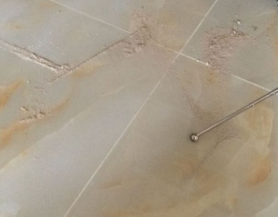 洮北瓷砖空鼓维修公司分享粘合剂选择不当在瓷砖铺贴过程中可能导致以下问题